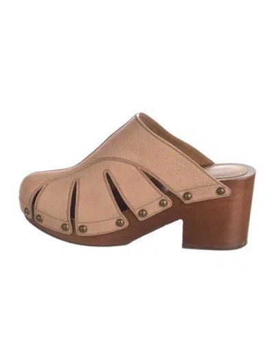 Pre-owned Chloé Leather Cutout Accent Mules In Neutral