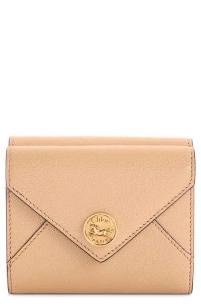 Chloé Leather Envelope Trifold Wallet In Brown