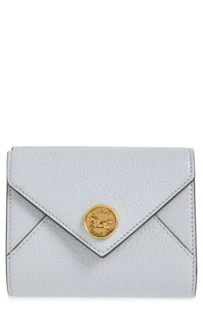 Chloé Leather Envelope Trifold Wallet In Gray