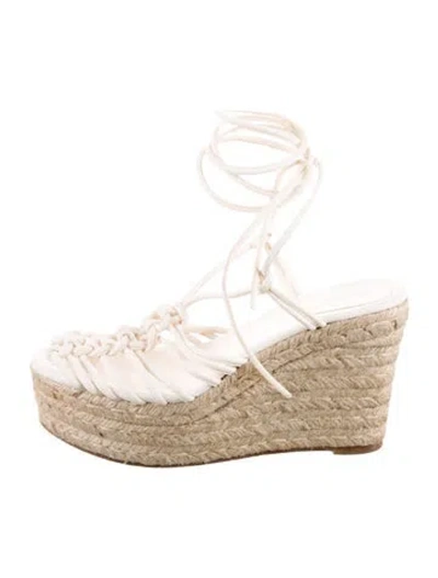 Pre-owned Chloé Leather Espadrilles In Neutral