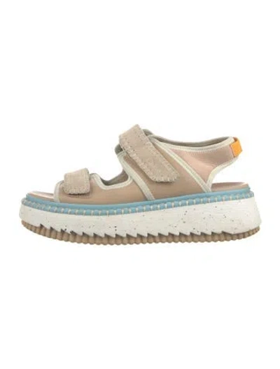 Pre-owned Chloé Leather Espadrilles In Neutral