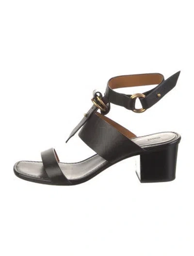 Pre-owned Chloé Leather Gladiator Sandals In Black