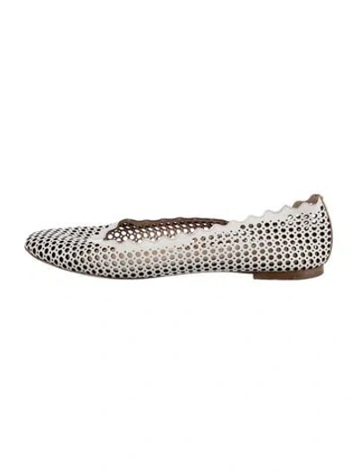 Pre-owned Chloé Leather Lasercut Accents Flats In White