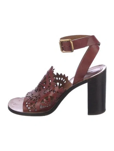 Pre-owned Chloé Leather Lasercut Accents Sandals In Burgundy