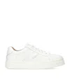 Chloé Lauren Leather Sneakers In White