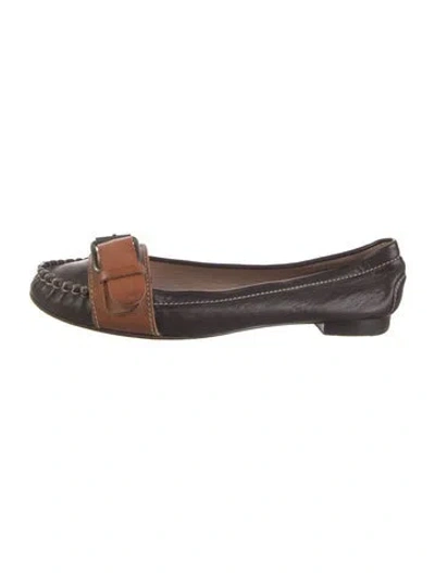 Pre-owned Chloé Leather Loafers In Brown