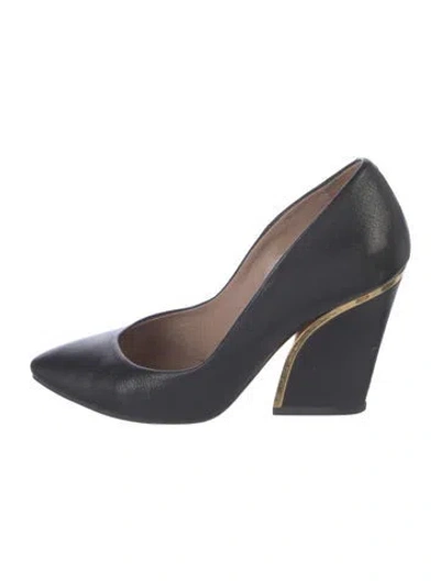 Pre-owned Chloé Leather Pumps In Blue