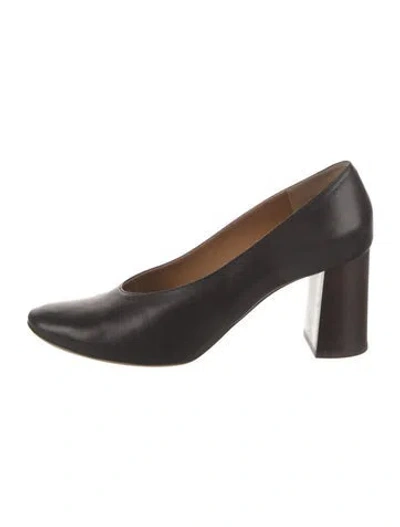 Pre-owned Chloé Leather Pumps In Multi