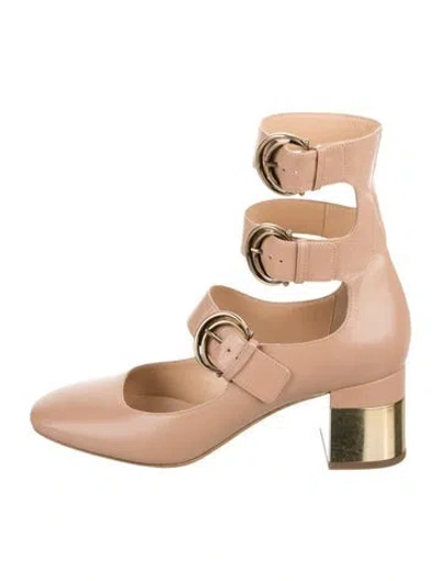 Pre-owned Chloé Leather Pumps In Neutral