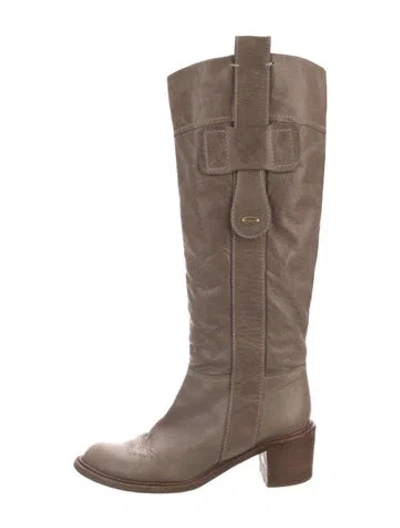 Pre-owned Chloé Leather Riding Boots In Neutral