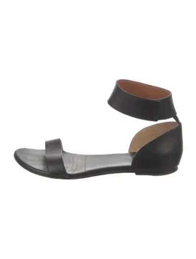 Pre-owned Chloé Leather Sandals In Black