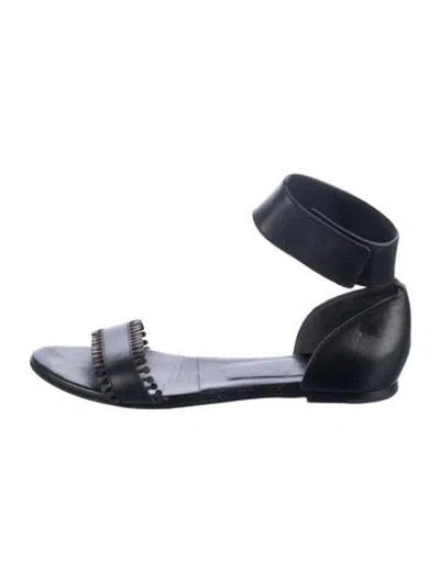 Pre-owned Chloé Leather Sandals In Black