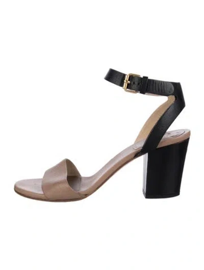 Pre-owned Chloé Leather Sandals In Black