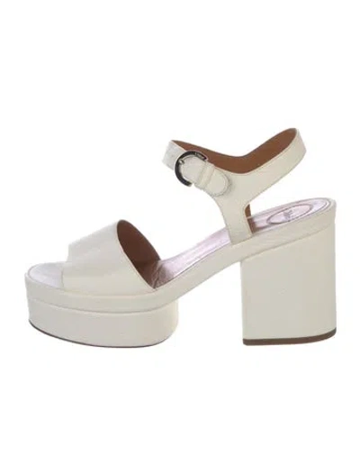 Pre-owned Chloé Leather Sandals In White