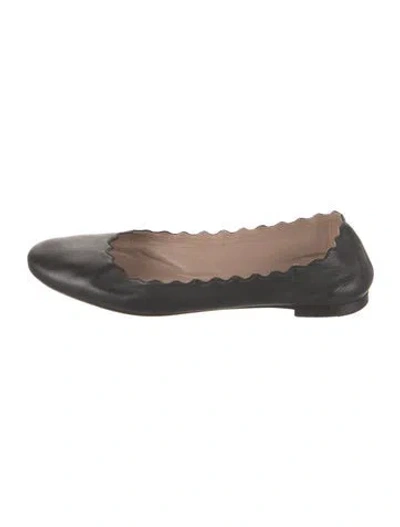 Pre-owned Chloé Leather Scalloped Accent Ballet Flats In Black