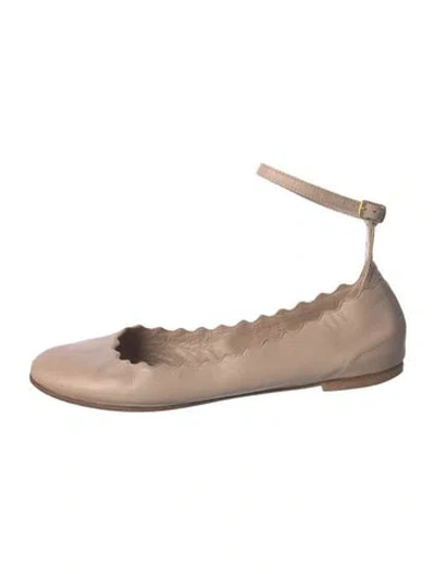 Pre-owned Chloé Leather Scalloped Accent Ballet Flats In Neutral