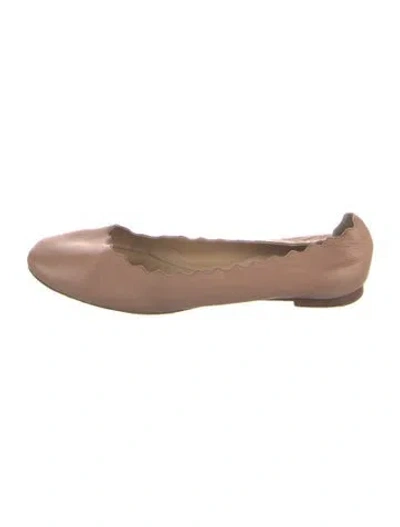 Pre-owned Chloé Leather Scalloped Accent Ballet Flats In Neutral