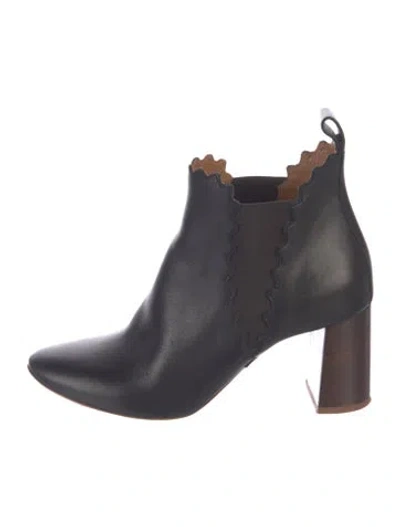 Pre-owned Chloé Leather Scalloped Accent Chelsea Boots In Black