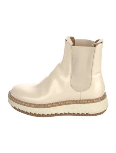 Pre-owned Chloé Leather Scalloped Accent Chelsea Boots In Neutral
