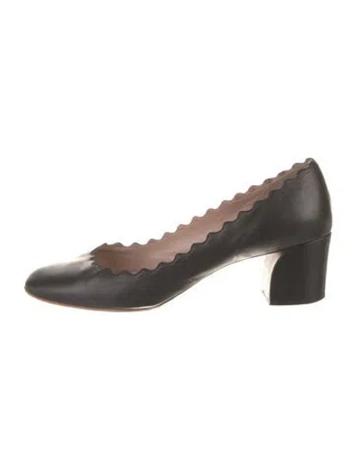 Pre-owned Chloé Leather Scalloped Accent Pumps In Black