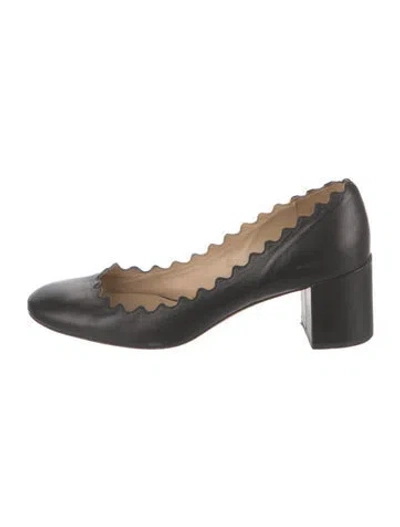Pre-owned Chloé Leather Scalloped Accent Pumps In Black