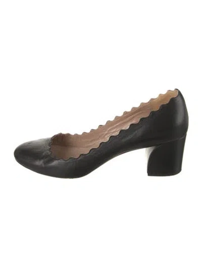 Pre-owned Chloé Leather Scalloped Accent Pumps In Black