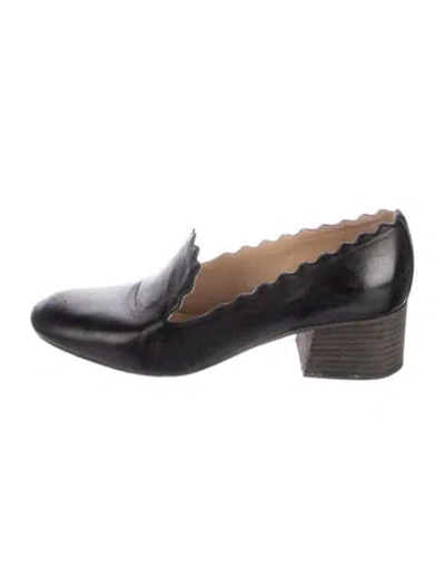 Pre-owned Chloé Leather Scalloped Accent Pumps In Black