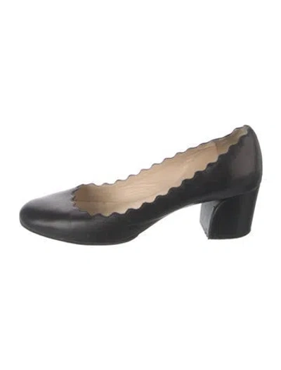 Pre-owned Chloé Leather Scalloped Accent Pumps In Black