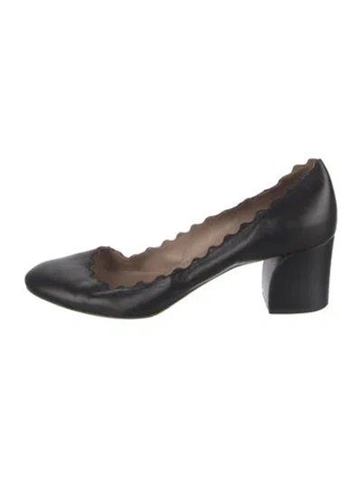 Pre-owned Chloé Leather Scalloped Accent Pumps In Black