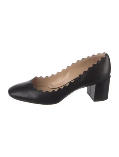 Pre-owned Chloé Leather Scalloped Accent Pumps In Black