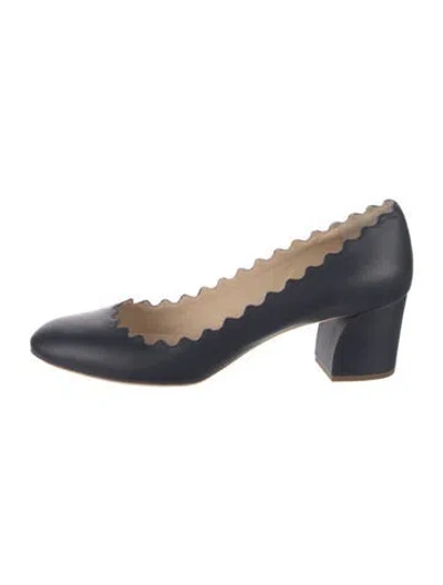 Pre-owned Chloé Leather Scalloped Accent Pumps In Blue