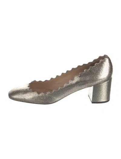 Pre-owned Chloé Leather Scalloped Accent Pumps In Gold