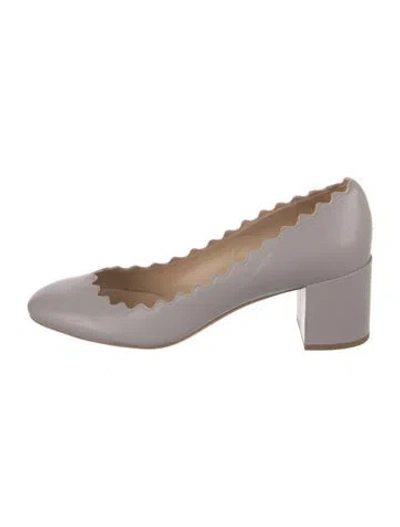 Pre-owned Chloé Leather Scalloped Accent Pumps In Gray