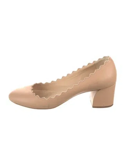Pre-owned Chloé Leather Scalloped Accent Pumps In Neutral
