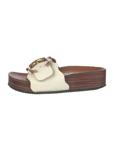 Pre-owned Chloé Leather Scalloped Accent Slides In Neutral