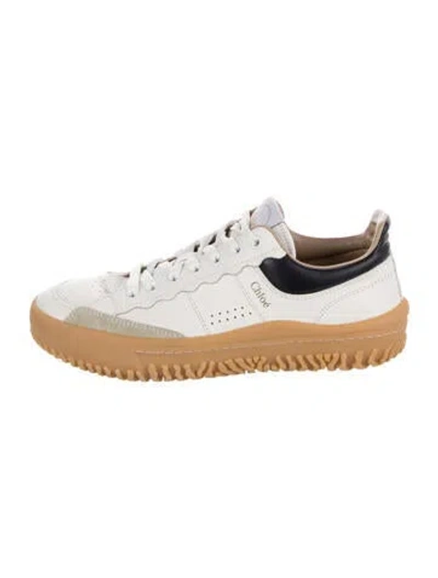 Pre-owned Chloé Leather Scalloped Accent Sneakers In White