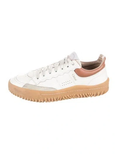 Pre-owned Chloé Leather Scalloped Accent Sneakers In White