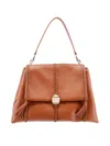 Chloé Leather Shoulder Bag With Engraved Logo In Marrón