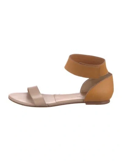 Pre-owned Chloé Leather Slides In Brown