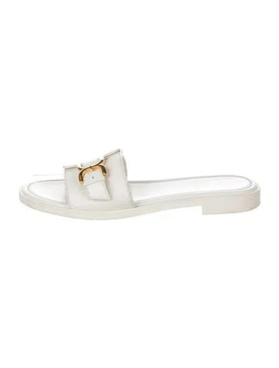 Pre-owned Chloé Leather Slides In Neutral