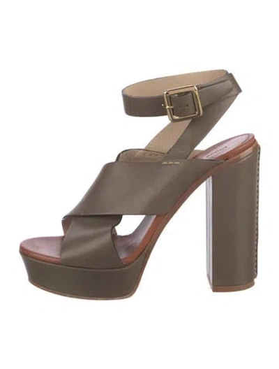 Pre-owned Chloé Leather Slingback Pumps In Brown