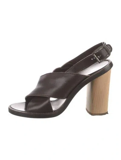 Pre-owned Chloé Leather Slingback Sandals In Black