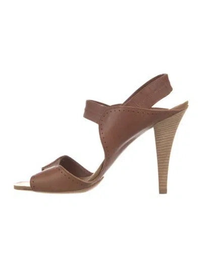 Pre-owned Chloé Leather Slingback Sandals In Brown