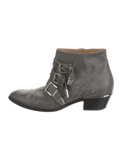 Pre-owned Chloé Leather Studded Accents Boots In Gray