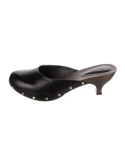 Pre-owned Chloé Leather Studded Accents Mules In Black