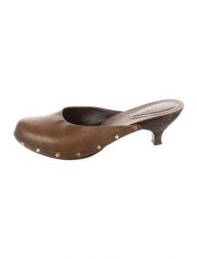 Pre-owned Chloé Leather Studded Accents Mules In Brown