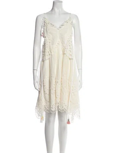 Pre-owned Chloé Linen Midi Length Dress In Neutral