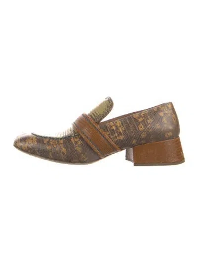 Pre-owned Chloé Lizard Animal Print Mules In Brown