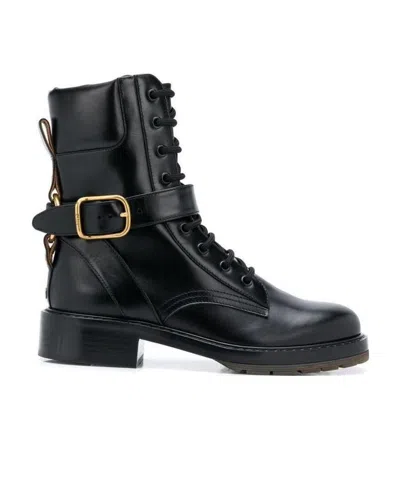 Chloé Logo Buckle Lace Boots In Black