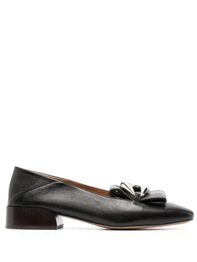 Chloé Logo Buckle Leather Loafers In Black
